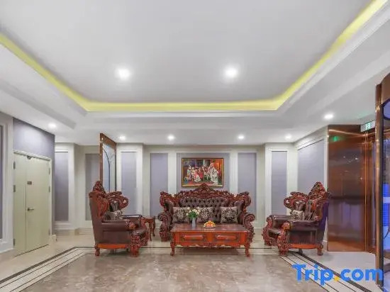 Vienna Hotel (Linyi City Center Taisheng Plaza)