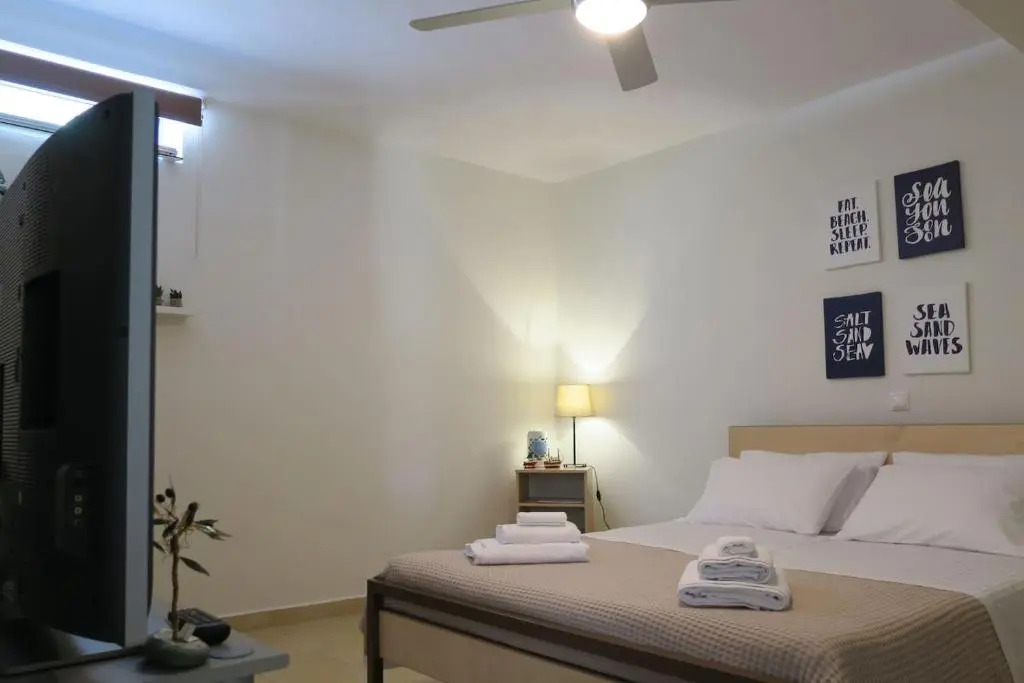 Aeolos beachfront family residence
