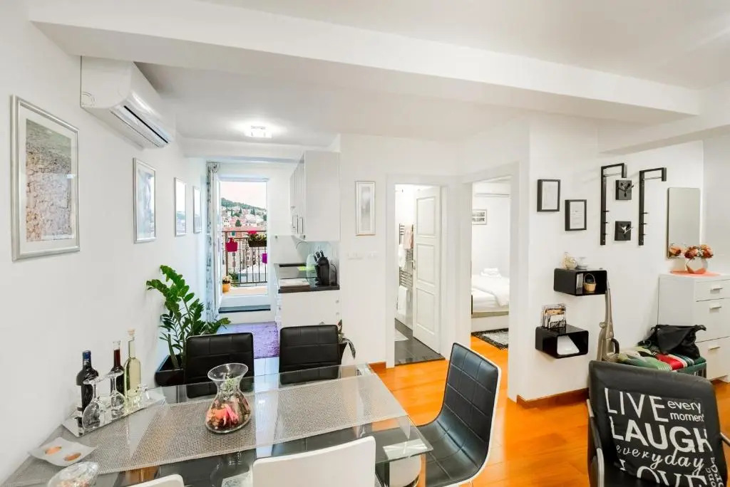 Penthouse Priuli Apartment