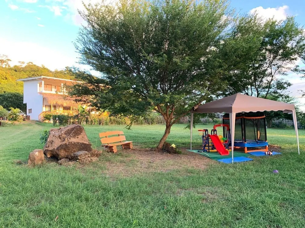 Calalas Lodge