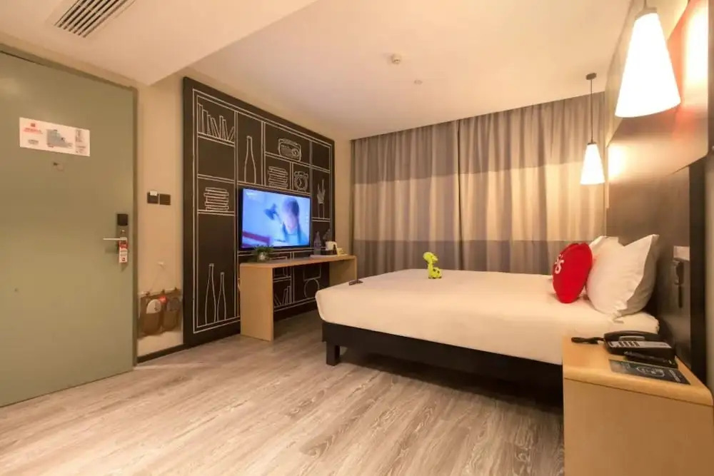 The Ibis Hotel