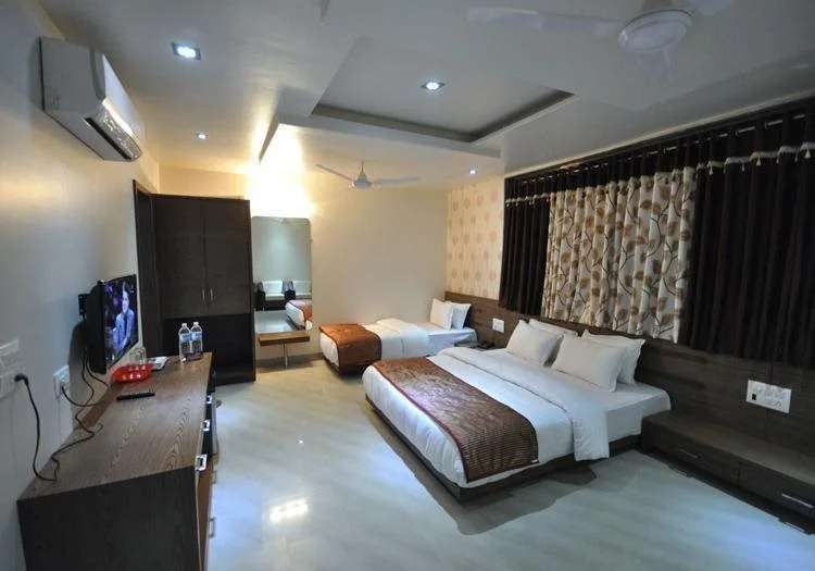 Hotel Shri Sai Manish