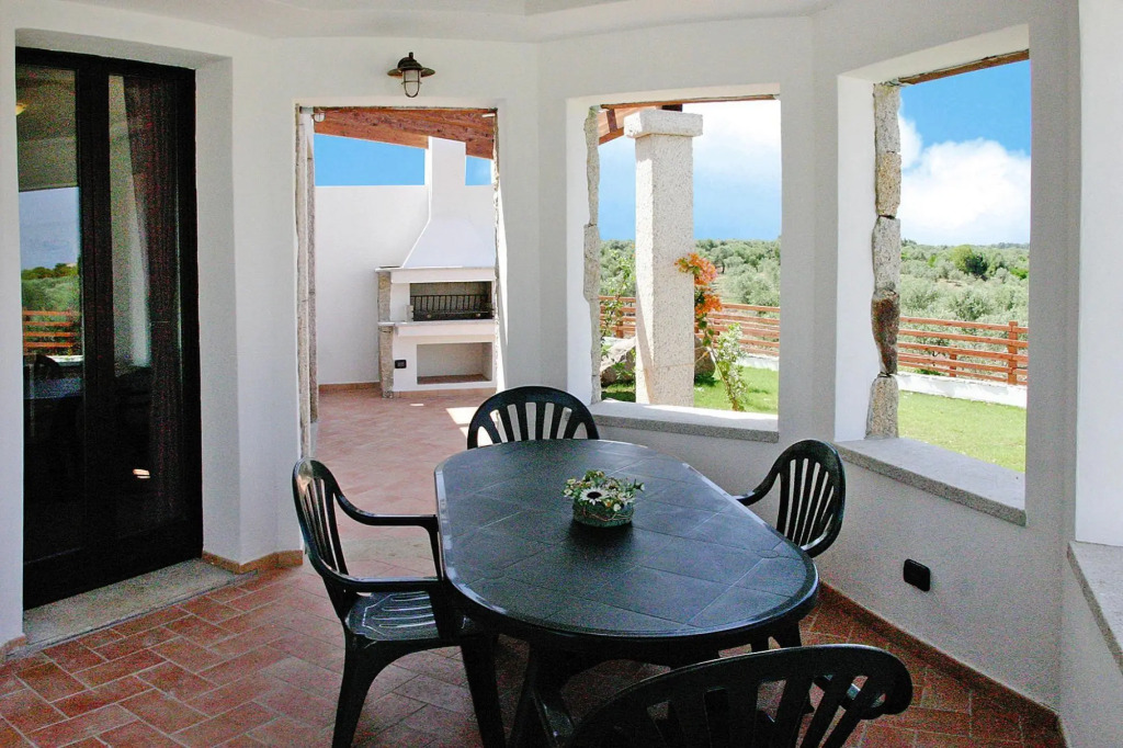 Apartment in Alghero with pool