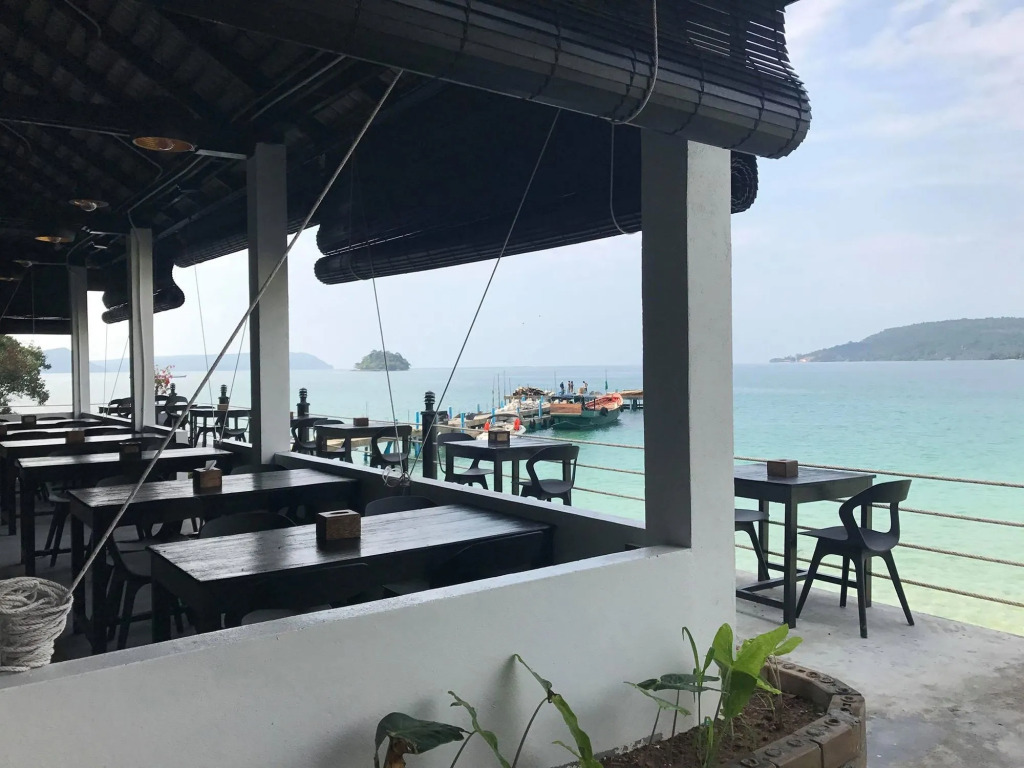 Koh Rong Hill Beach Resort