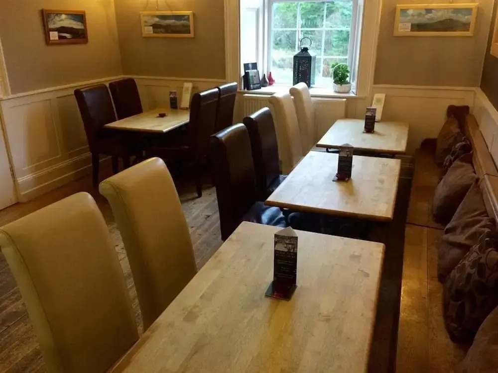 House o' Hill Hotel