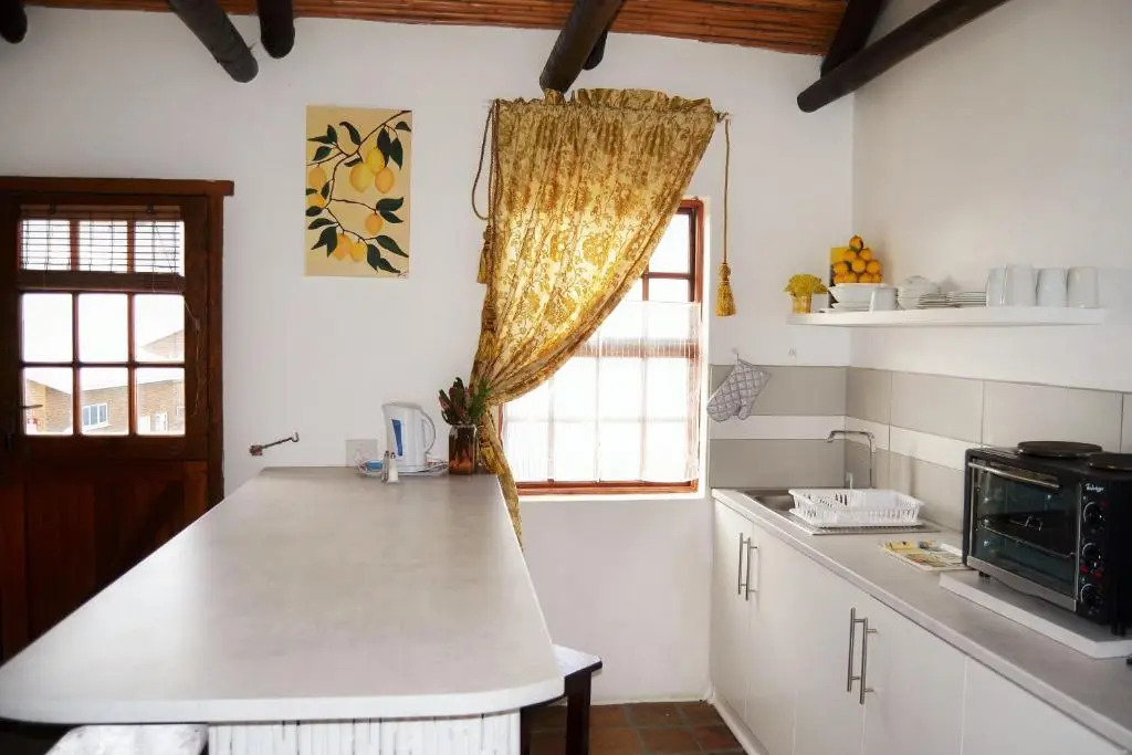 Agulhas Heights self-catering cottages BEST OCEAN VIEWS