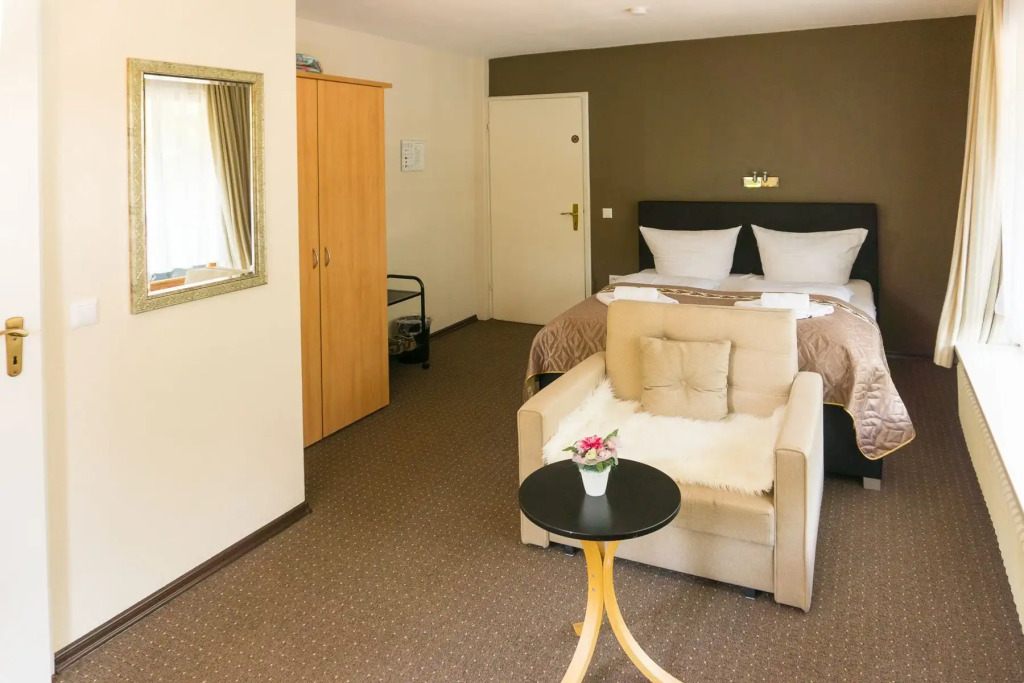 Krähenbad Hotel