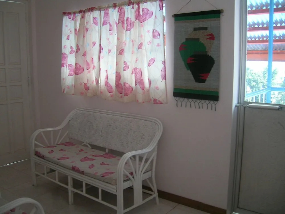 2 BR Unit 6 Jefrell Apartments