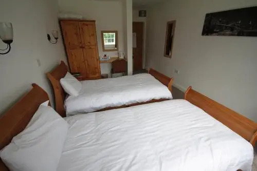 Grove Court Hotel