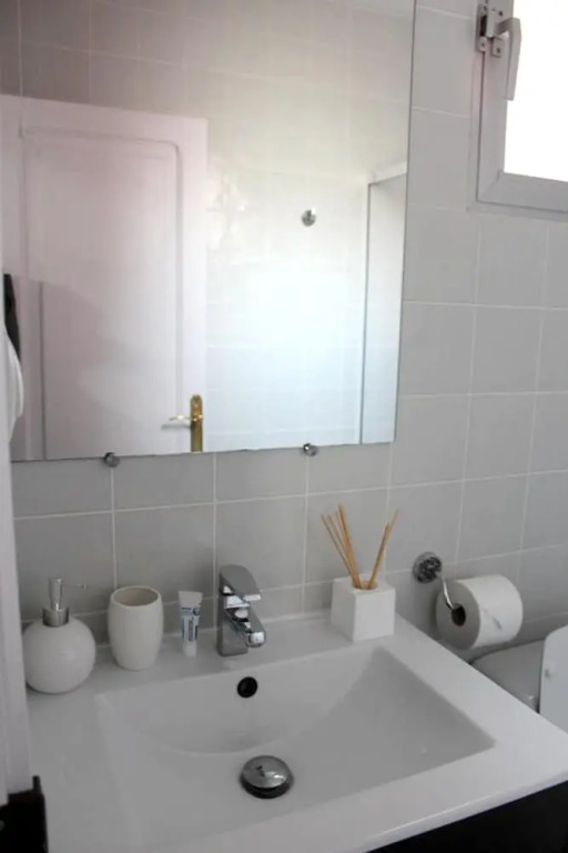 Apartment With 3 Bedrooms in València, With Balcony and Wifi - 700 m From the Beach