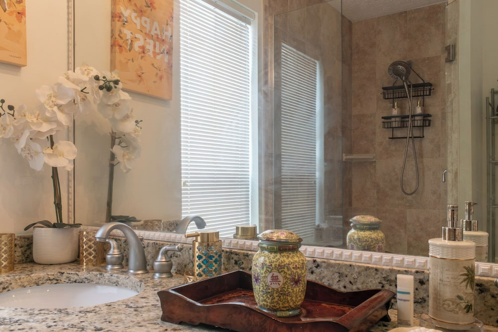 Port St. Lucie Poolside Oasis