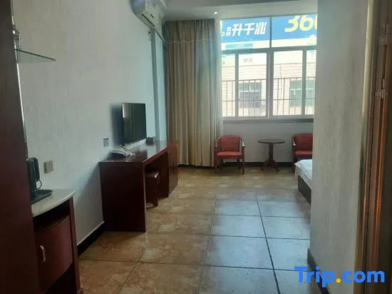 Yuanmou Hengtai Hotel