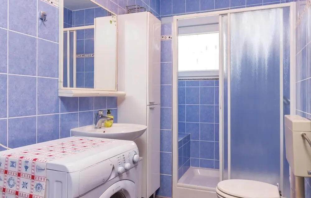 Beautiful Apartment In Valbandon