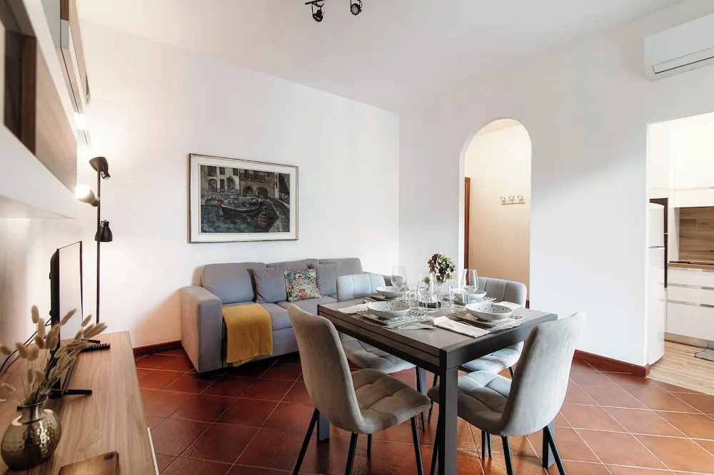 Villa Olmo Apartment