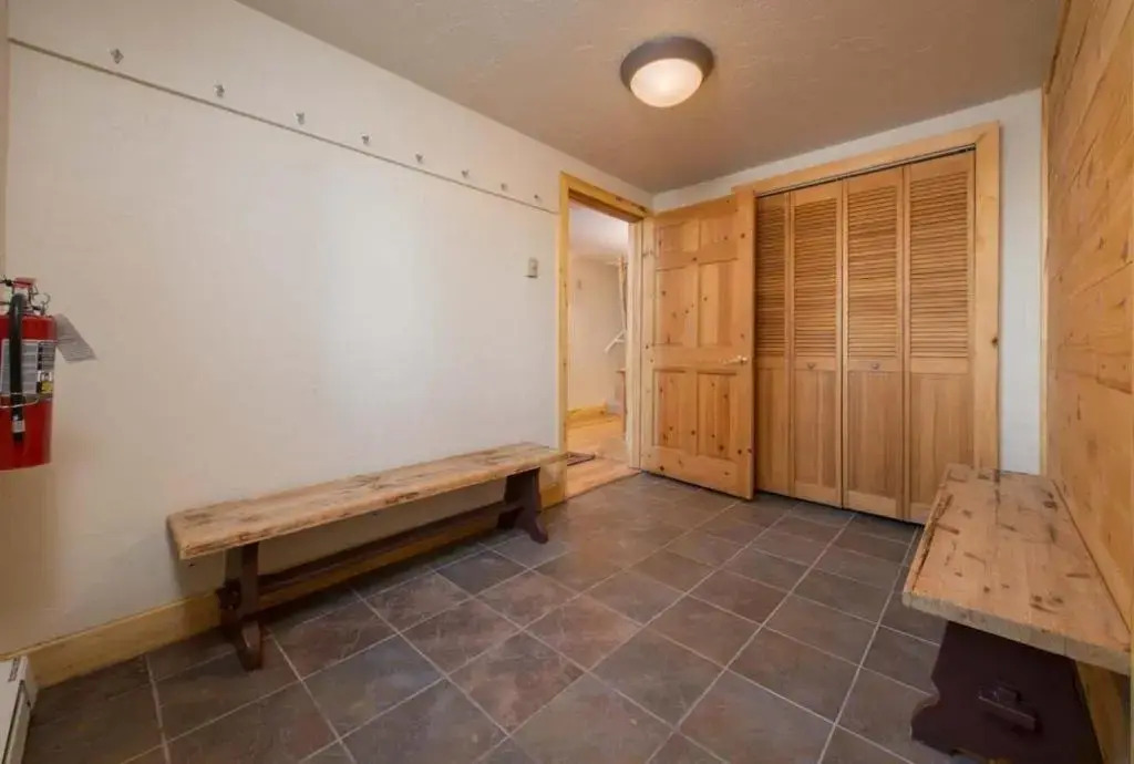 Four Seasons Ii  - 2Br + Loft Condo #3 - Llh 63301