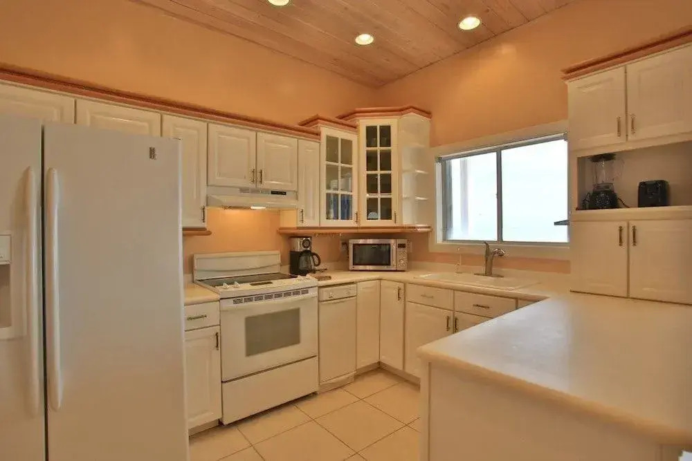 Ocean Front Beach  Walking Distance To Flagler 4 Bedroom Home by RedAwning