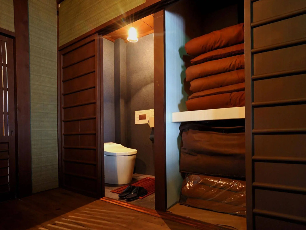 Theatre and Library Residence -Kyoto Imagumano-