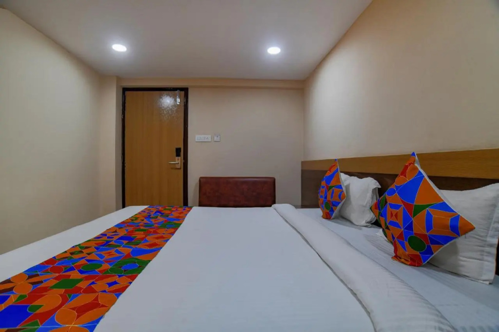 FabHotel Pishori - Vijay Nagar