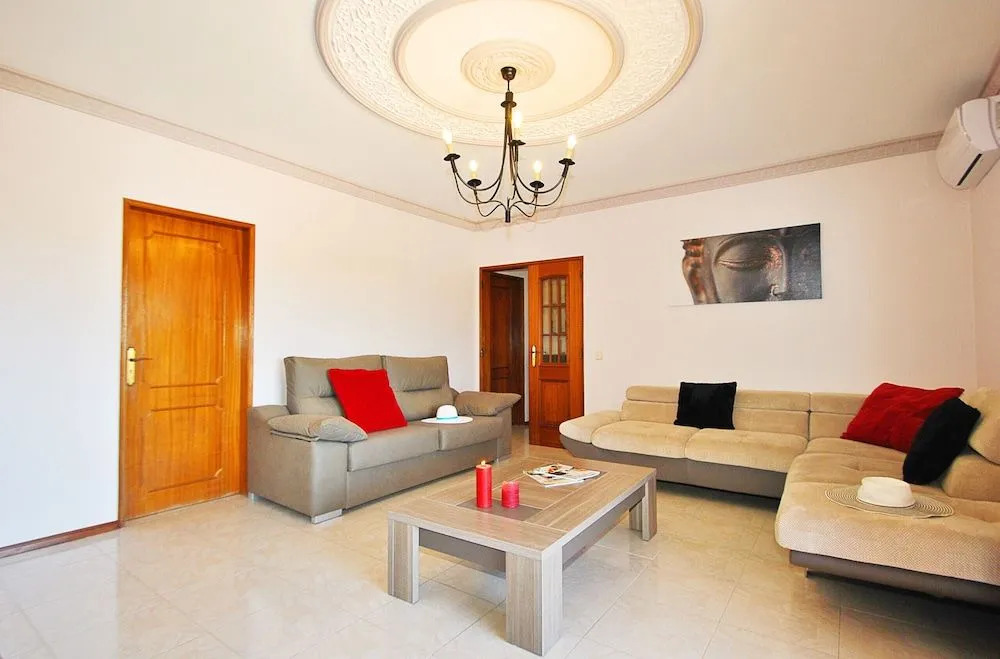 Villa Zanzibar - Refúgio com piscina aquecível e BBQ