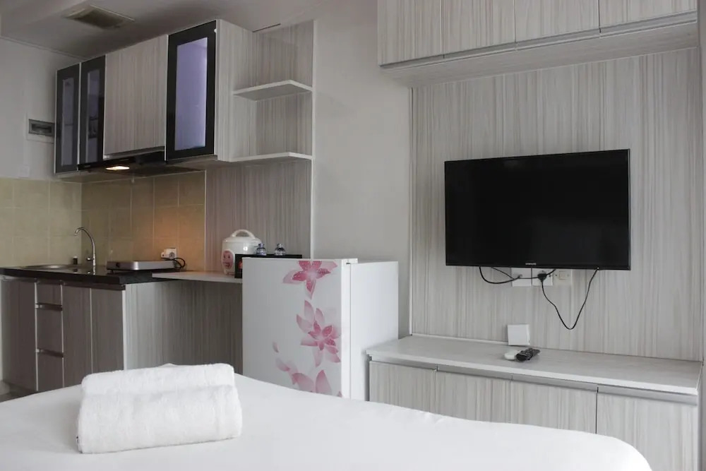 Pleasurable Studio Room Near Unpad At Taman Melati Jatinangor Apartment