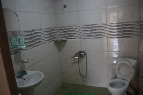 Guja's Guest House