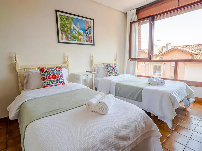 Oliva Rooms 3000