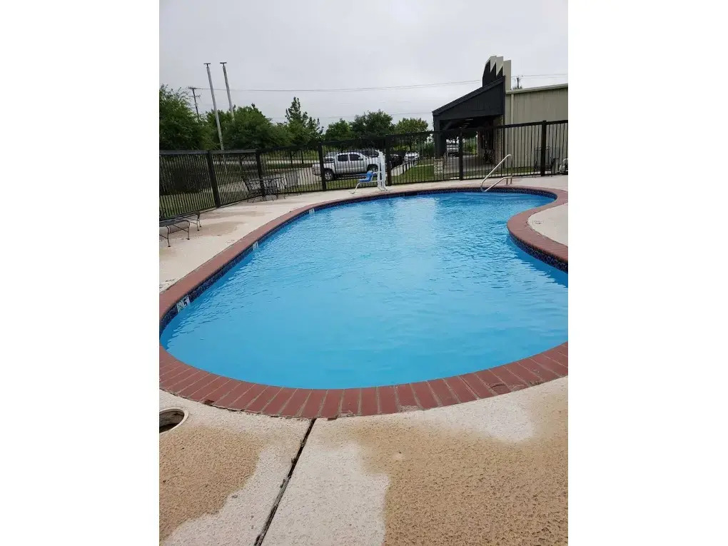 Arya Inn And Suites