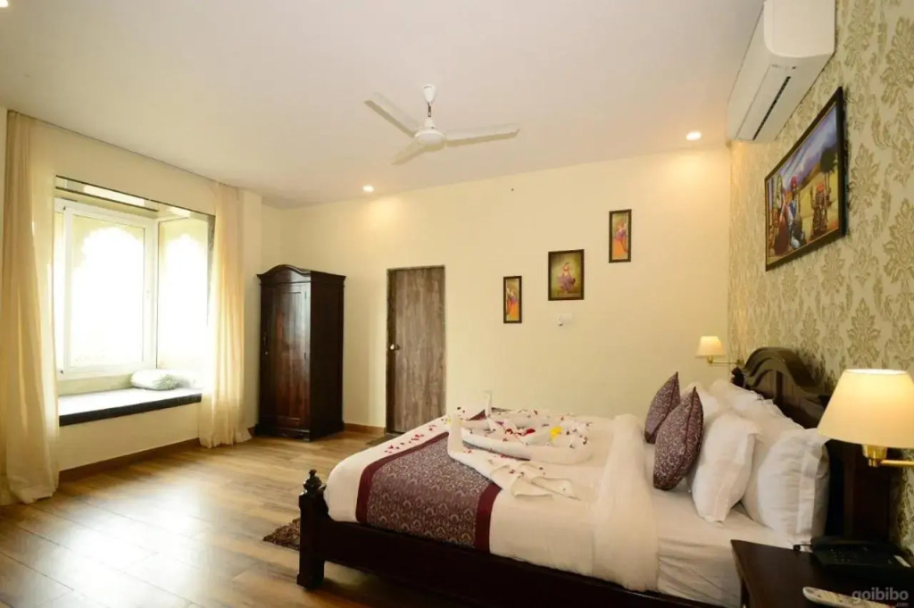 Hotel Palace Rajkumbha by Howard