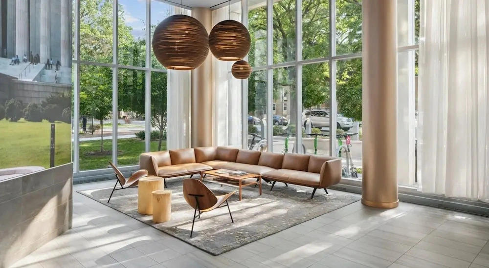 Landing Spectacular Studio, Gym