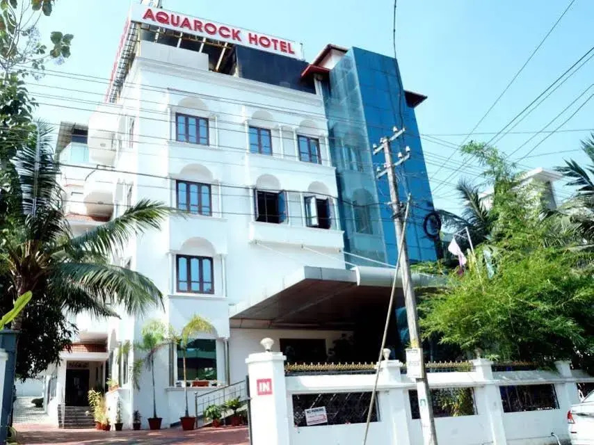 Aquarock Hotel