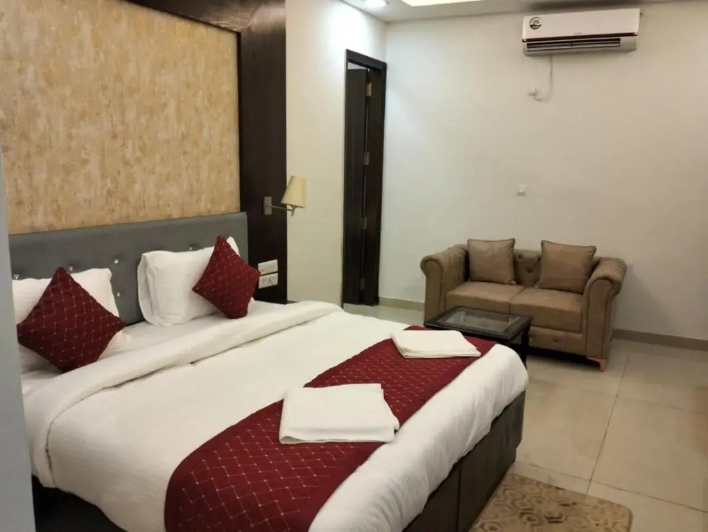 hotel the prithvi palace