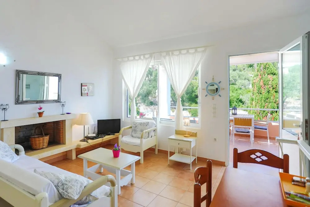 Villa Dionisis in Paxi