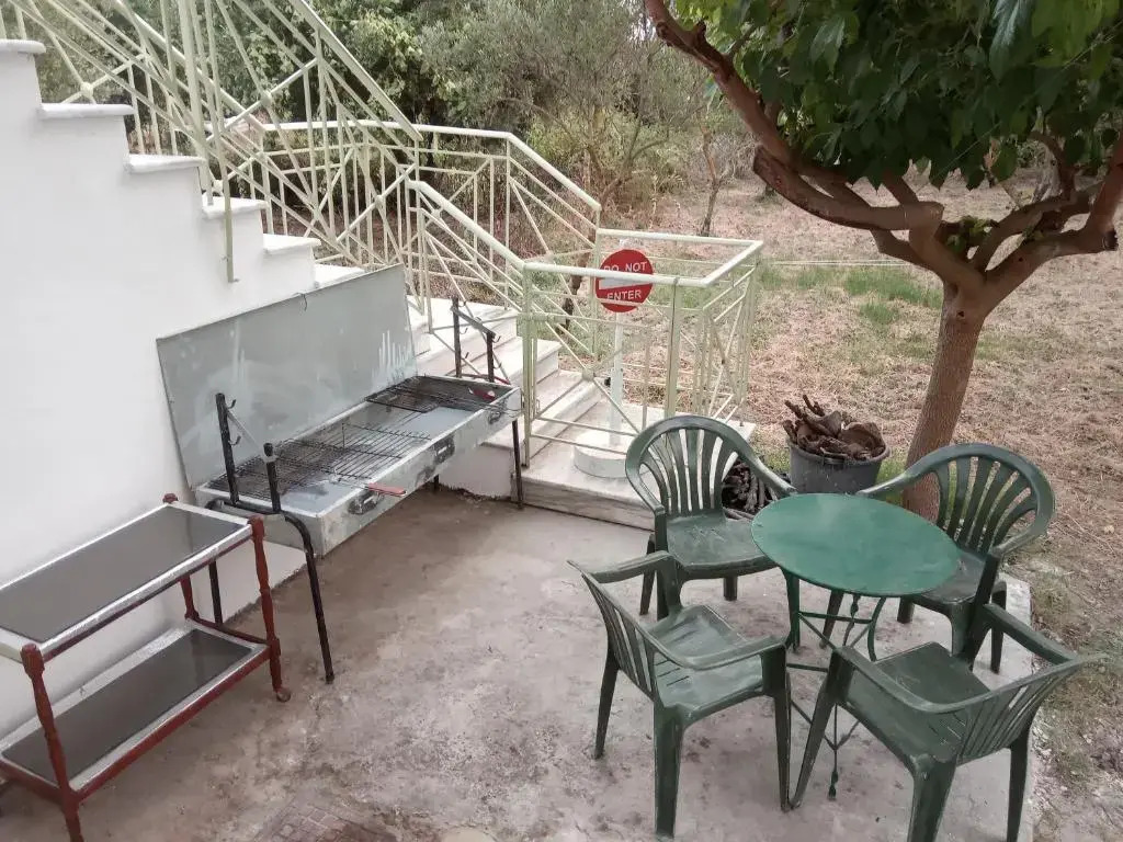 Filippos House