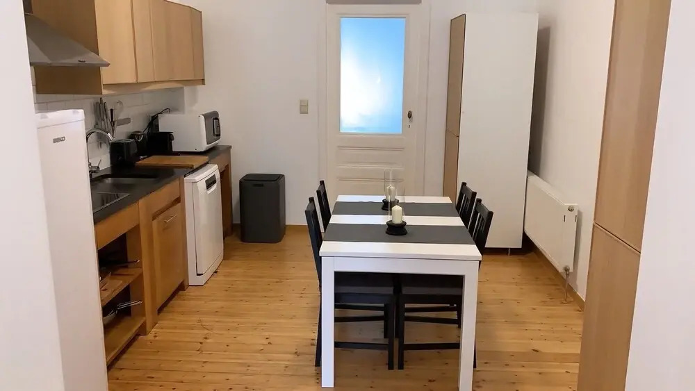 Villas street 1st floor