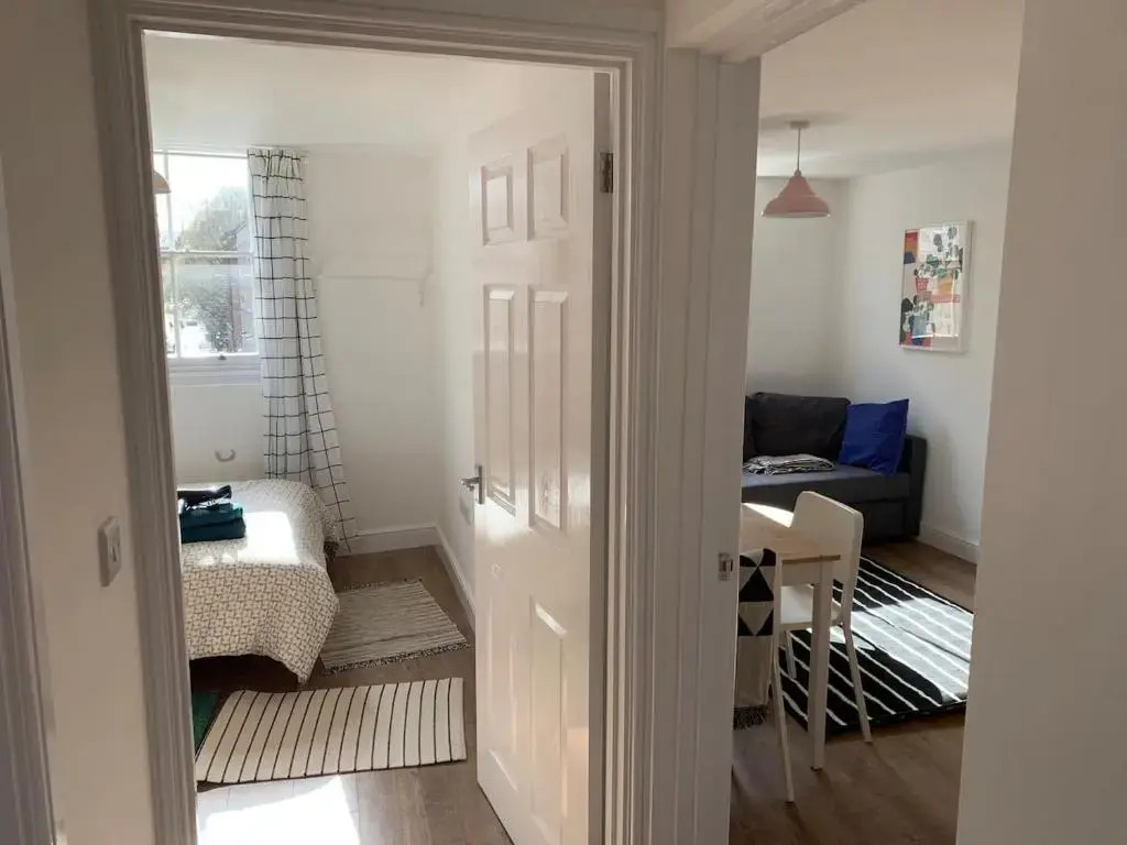 Granby Apartments F-2