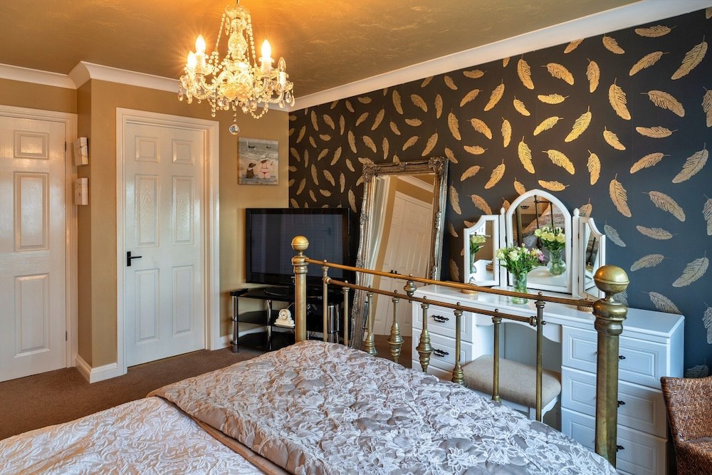Apartment in Newquay Near Stunning Beaches