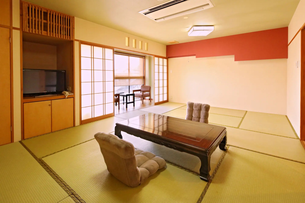 Ueki Onsen Takanoya