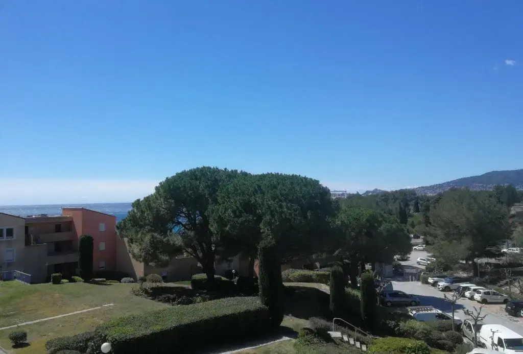 Appartement T2 bord et vue mer