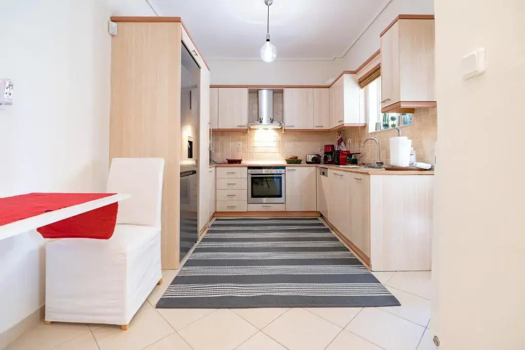 Koropi 3 bedroom Apartment 4 pers