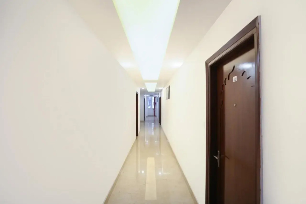 FabHotel Taj Residency