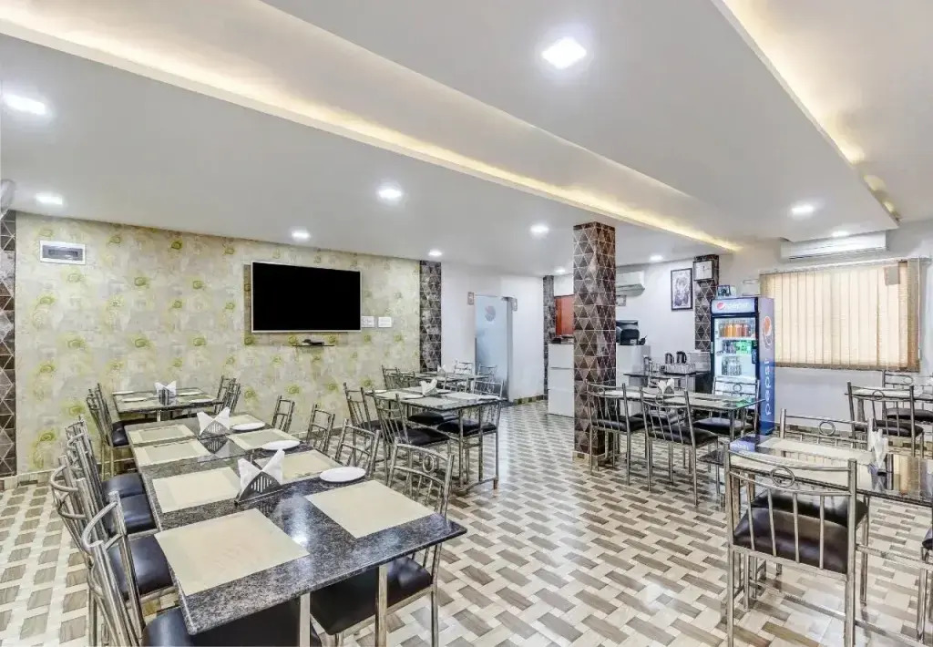 OYO 26938 Hotel Soni Inn