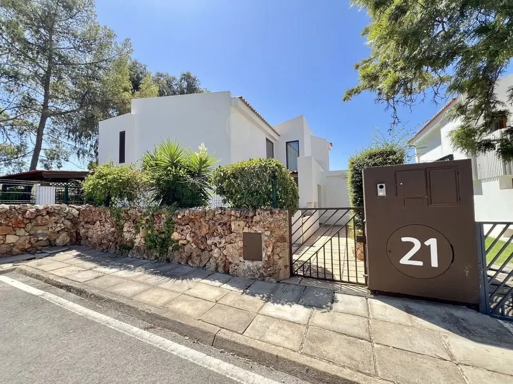Vilamoura Premium Villa With Pool by Homing