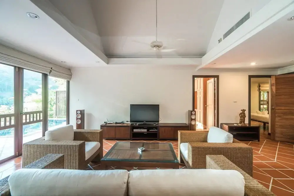 Nakatani B - Private Pool Villa Near Beach 2 Bedroom can be 4