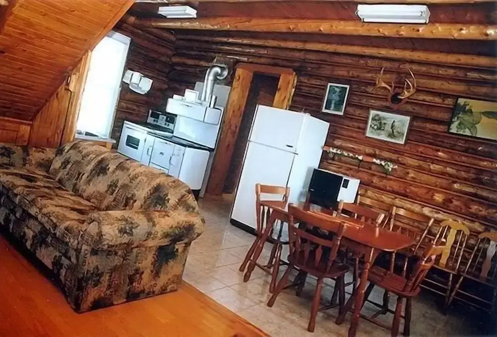 Motel Les Chalets Bo-Fleuve