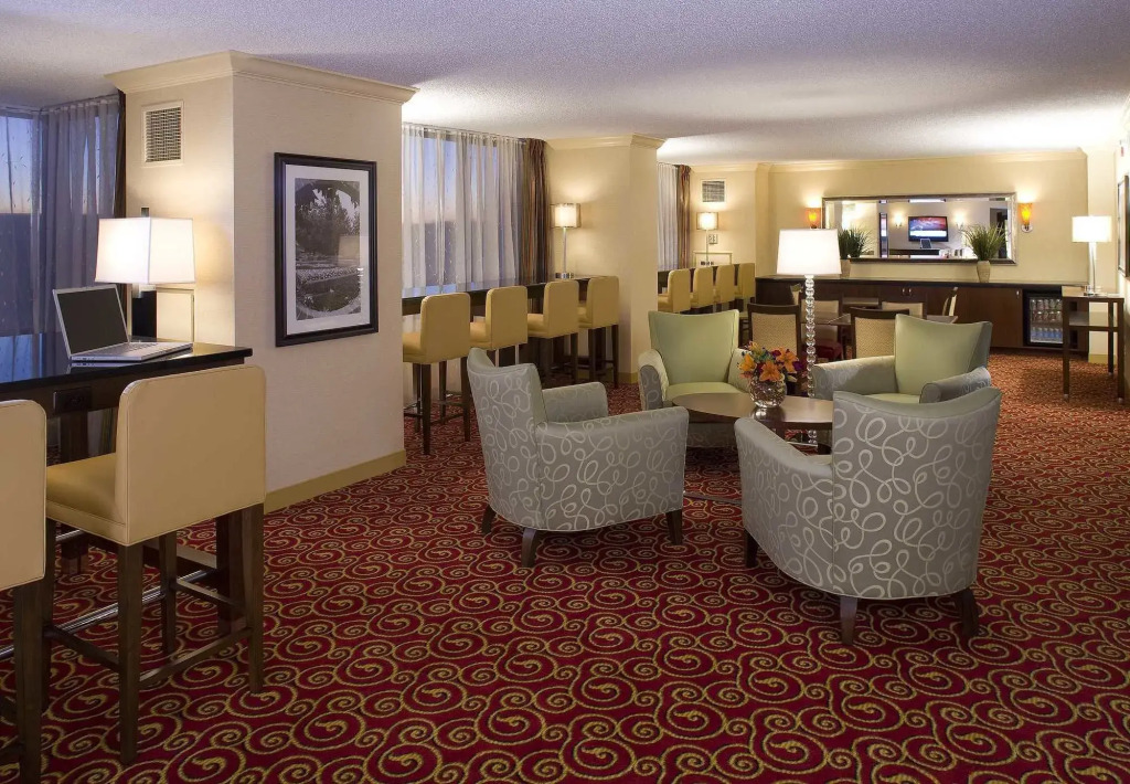 Marriott St. Louis West
