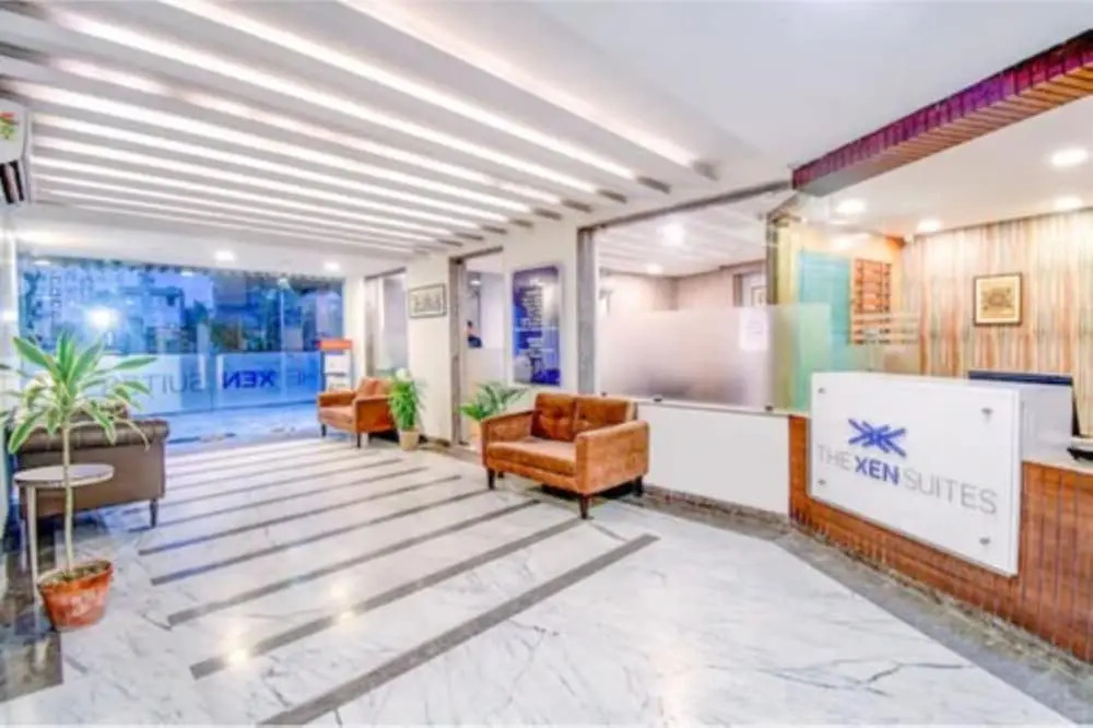 FabHotel Xen Suites