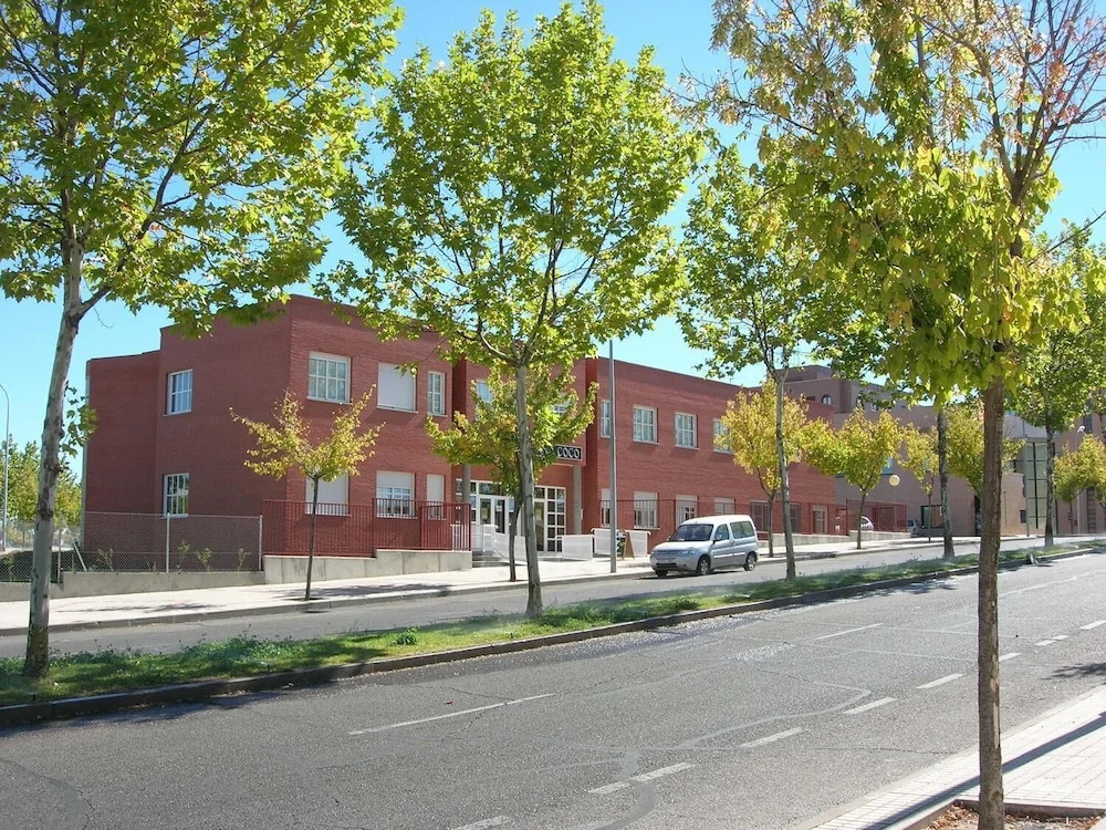 Residencia universitaria Atilano Coco