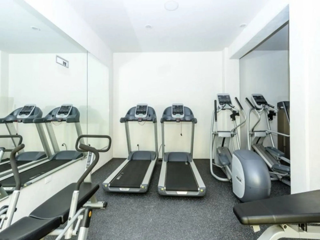 Terrazas 110 Apartment near 5th ave & beach by select
