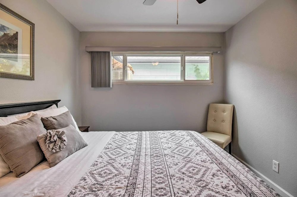 Ski, Hike & Unwind: Cozy Carson City Duplex!