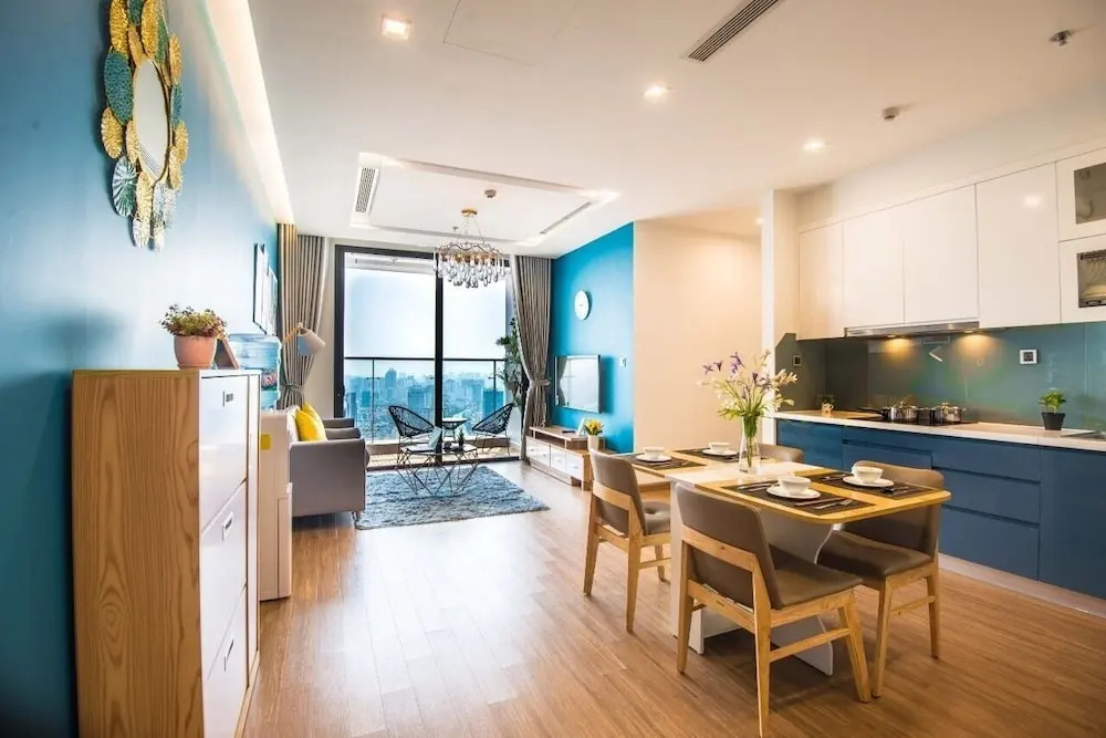 Homefromhome Metropolis Apartments